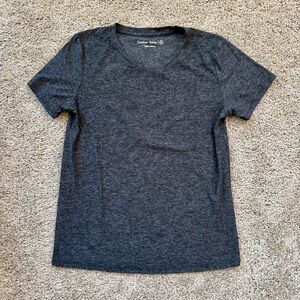 Outdoor Voices CloudKnit Shortsleeve in Charcoal XS